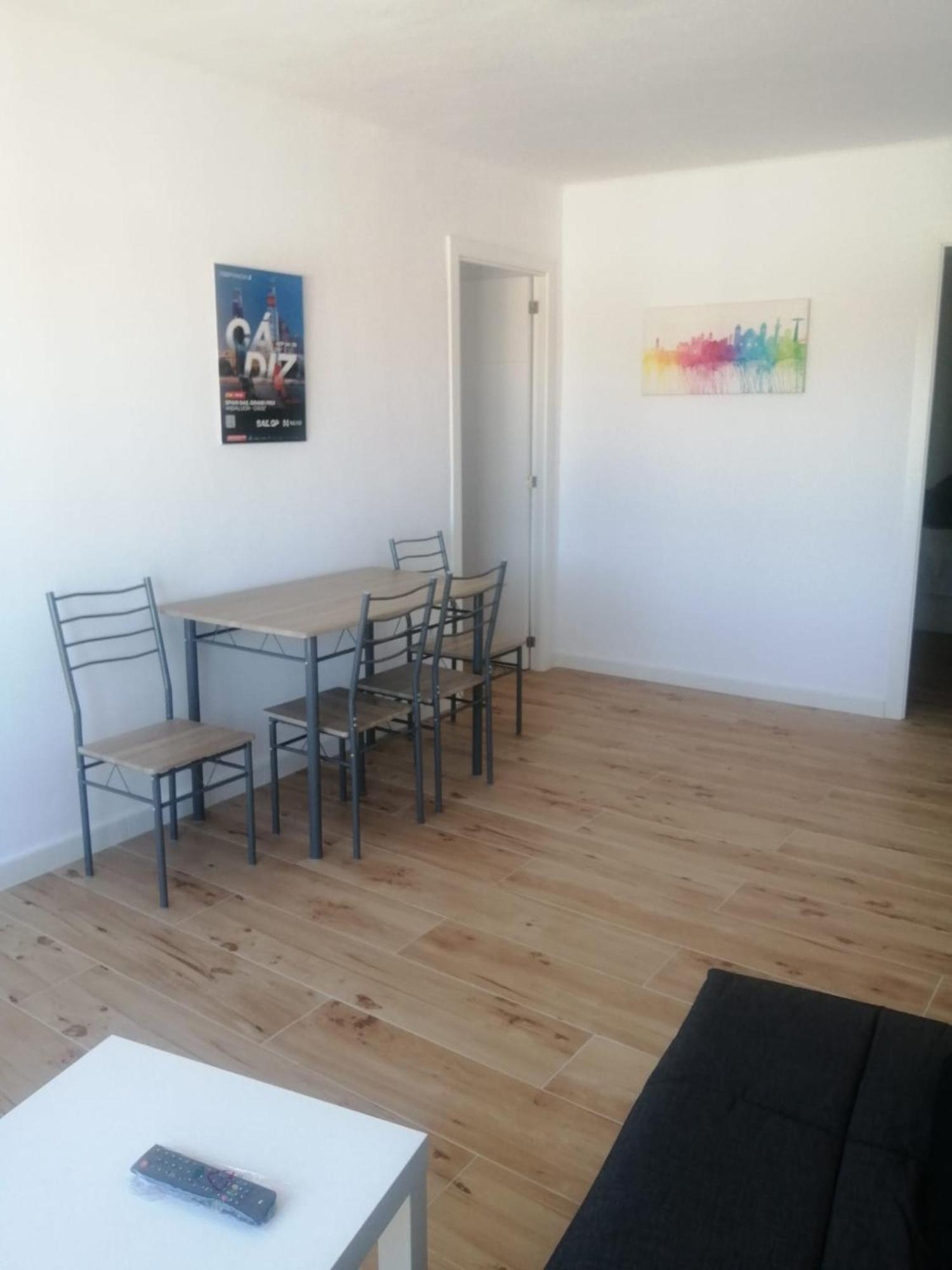 2 Bedroom In Apartment *